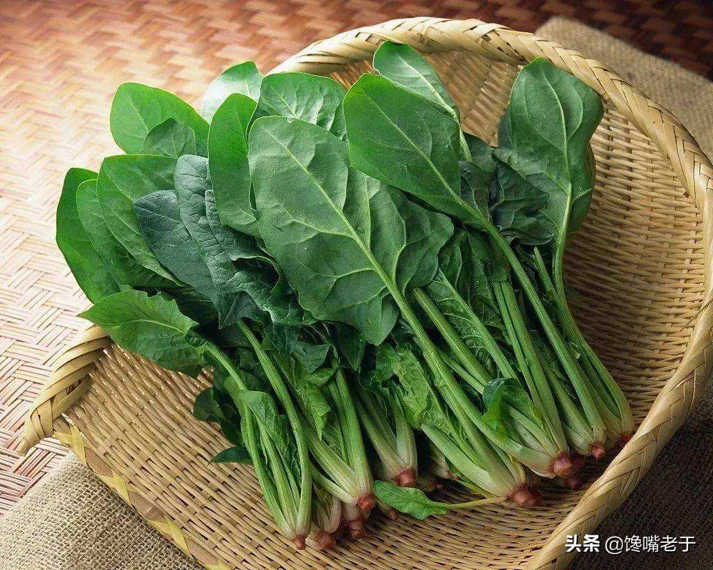 冬天，女人要多吃这3种食物，“叶酸”含量高，坚持吃气色好