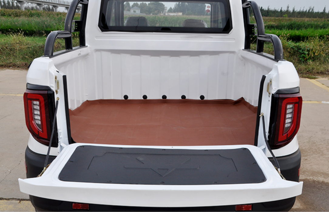 能坐人能装货的老年新能源代步车，老头乐界新宠来袭