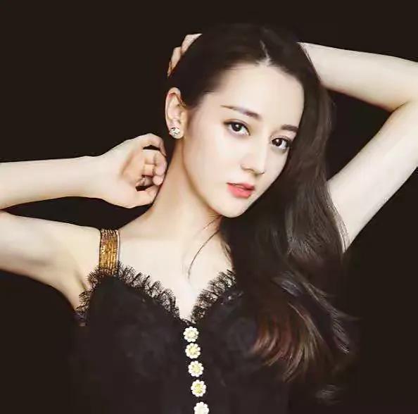 可甜可盐的异域女神—迪丽热巴