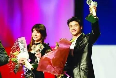 结婚15年儿女双全，再看田亮的婚姻，才知道他为何选了叶一茜