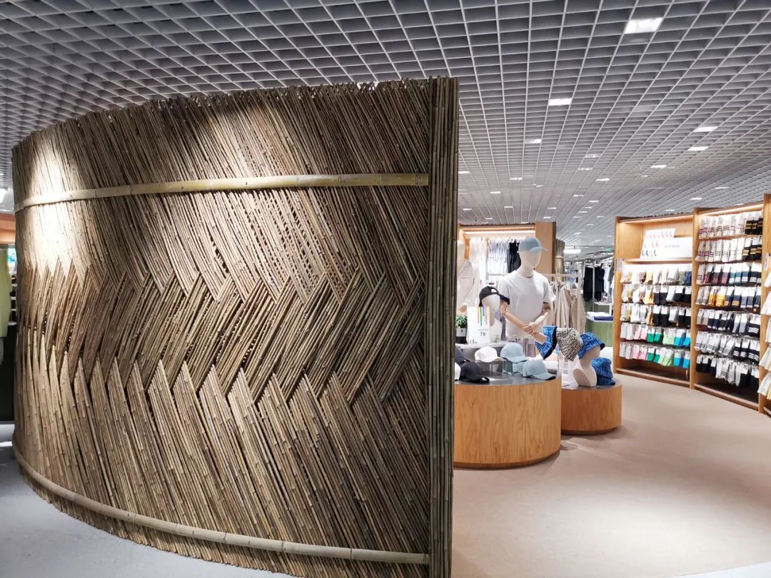 UR子品牌“本来”广州4000平方艺术展览概念店设计