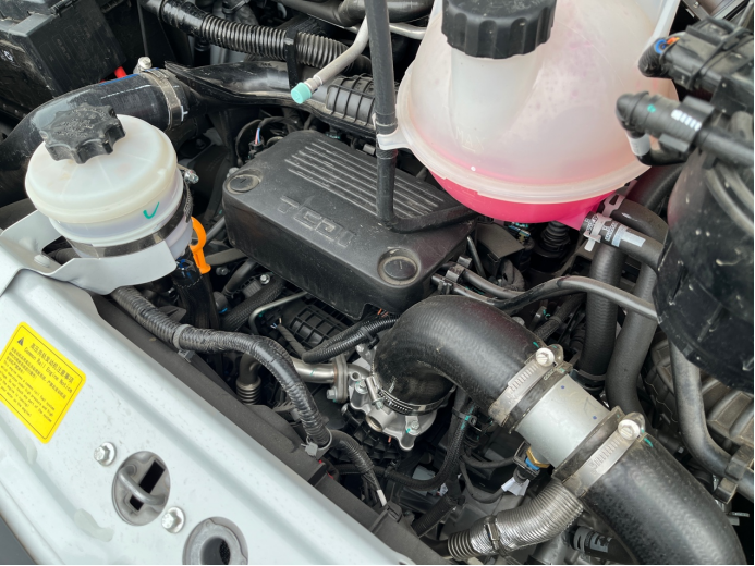 無懼藍牌新規(guī)，上汽大通MAXUS V80中軸車型釋放大能量