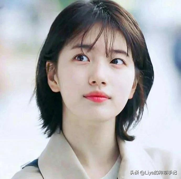 为什么女生每年年底总要烫一次头发?