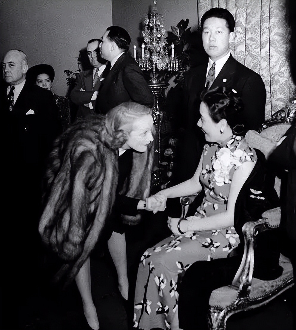 首富的千金，毁于爱情