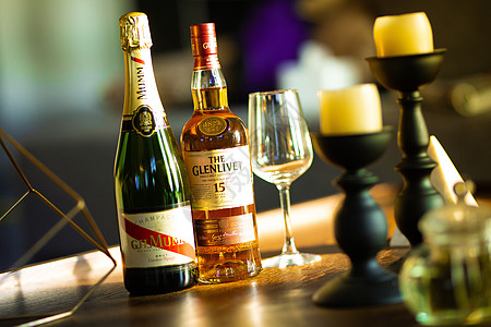千元级洋酒好物推荐，白兰地和威士忌都有哪些性价比选择？