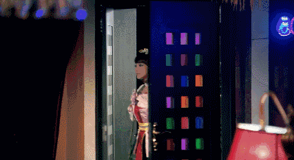 满屏的一星差评，但她怎么还没糊？