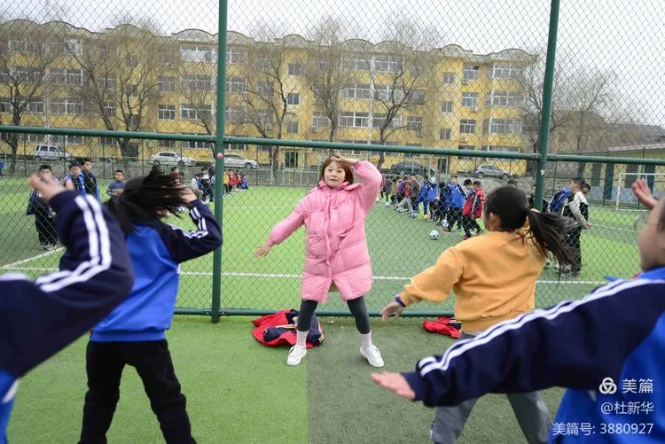 盐湖区解州学校小学部举行丰富多彩的社团活动