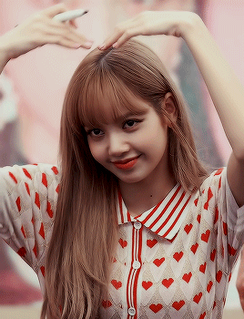 碰瓷刘亦菲还全网好评，姐这张脸真是集天地精华了吧