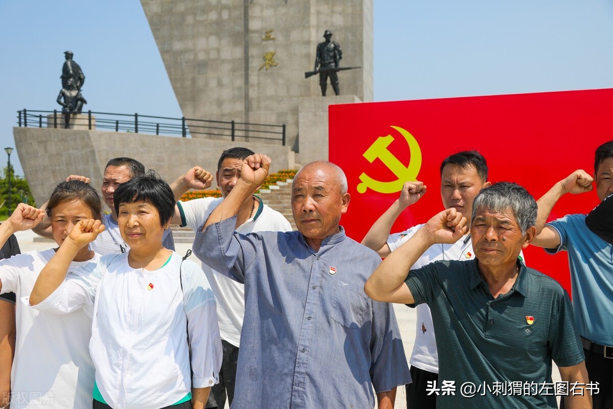 亲戚家4岁的孩子，口齿都还没那么清，热血沸腾地唱着一首神曲