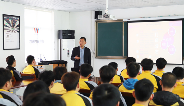 上海万通校园开放日，实地考察不可少，速来抢订校企定向班名额