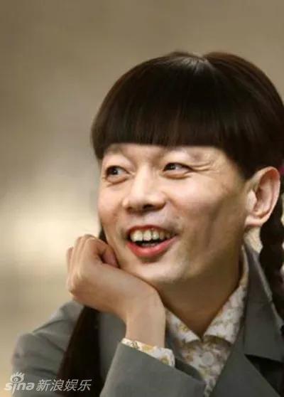 明星百年难得一见的滑稽照。真实的男神女神还不如镜子里的你