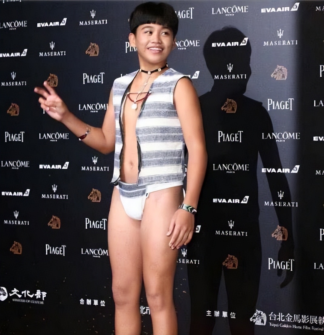 渔网,半裸,蕾丝,男明星没被扒出的"底裤",全在红毯暴露了