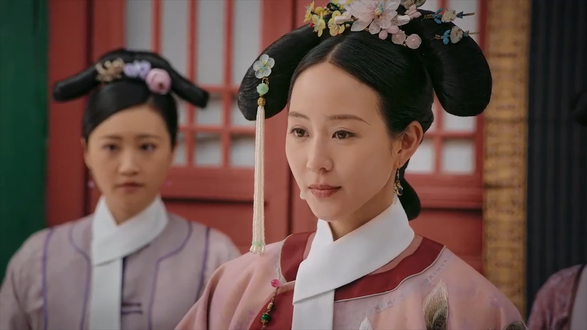 八种造型竟讲完了海兰的一生：争宠只靠描眉，至死不爱渣龙