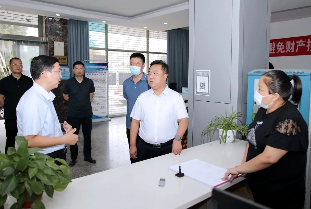 三门峡市交通运输局领导调研指导交通执法和行业监管工作