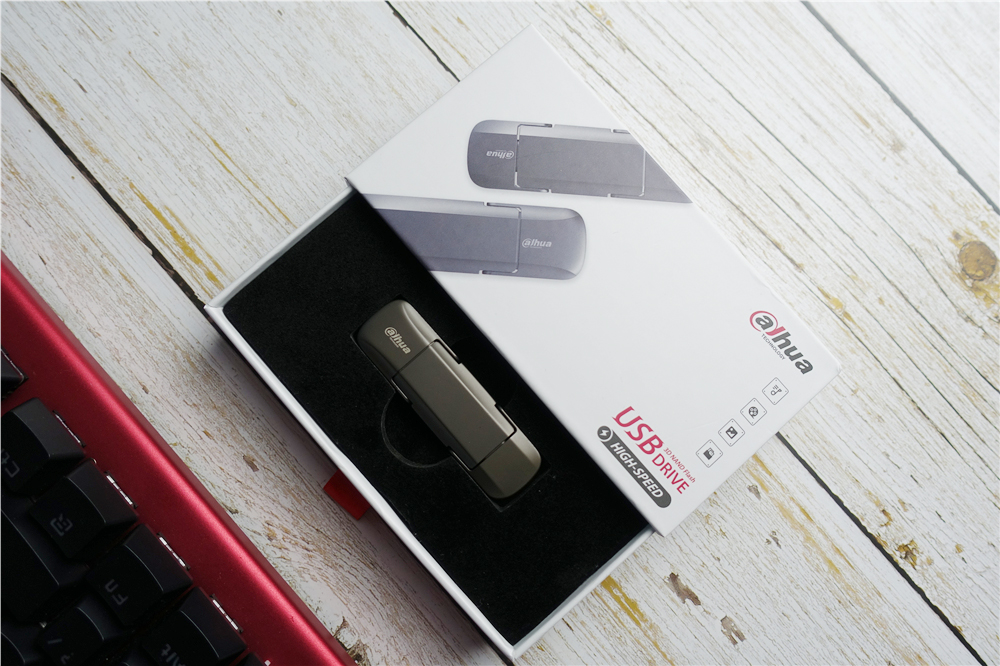 大华S809双接口固态U盘使用体验：小巧也不占用空间