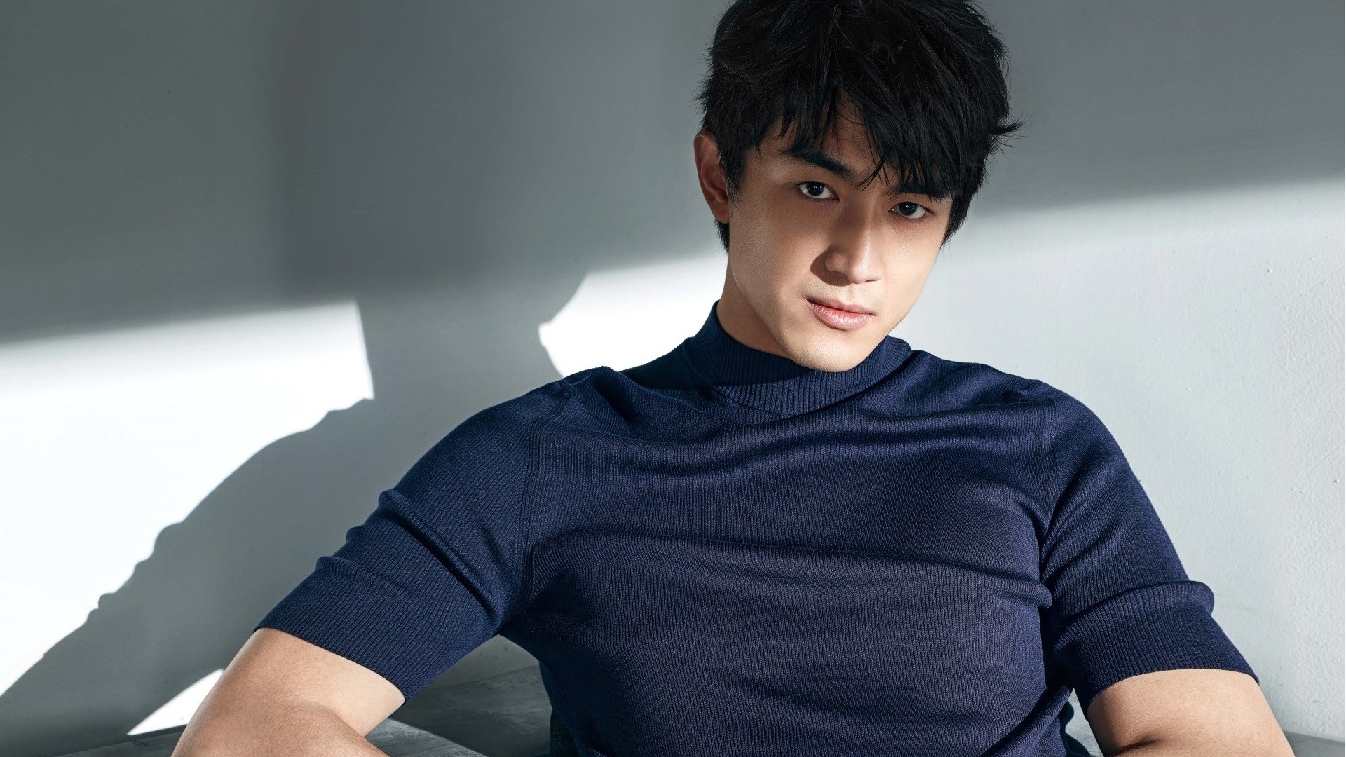 剑眉星目，风度翩翩，这10位男明星的长相，击中了国人审美