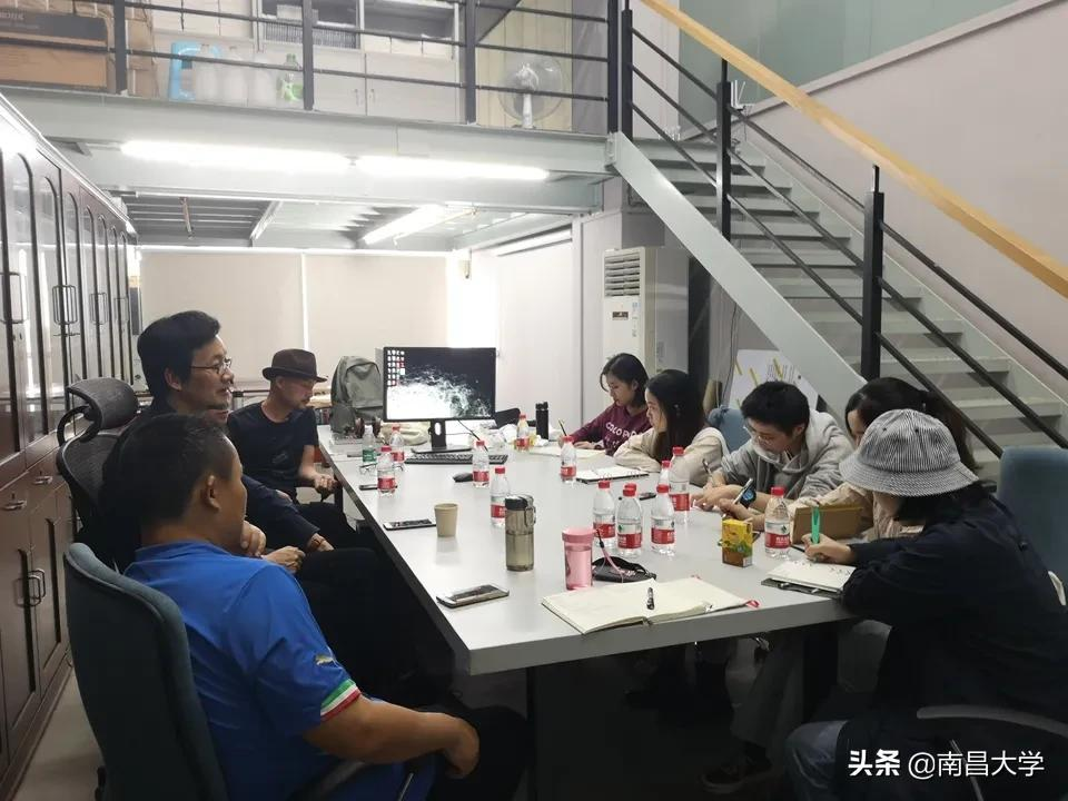 “冰墩墩”设计主创、火炬手······冬奥会上的南昌大学身影