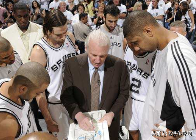 最强nba有哪些s级教练(跨界球王！一名空军特务，成为NBA历史第一教头)