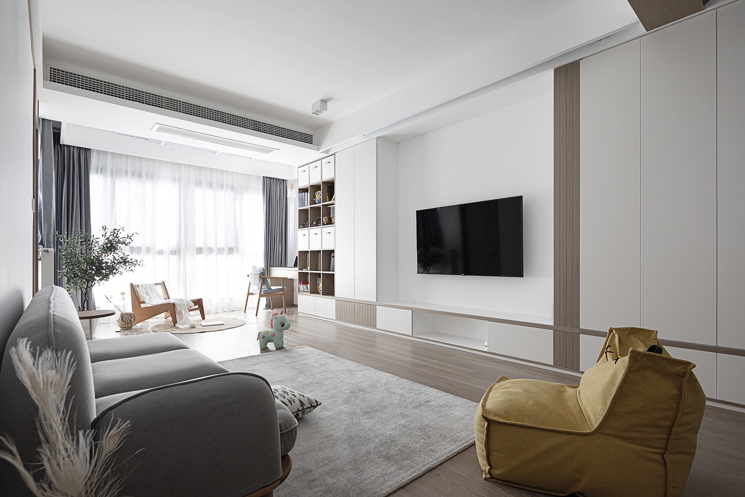 面对17年的老宅，这对南京夫妻花了3个月“穷装”，耐看极了