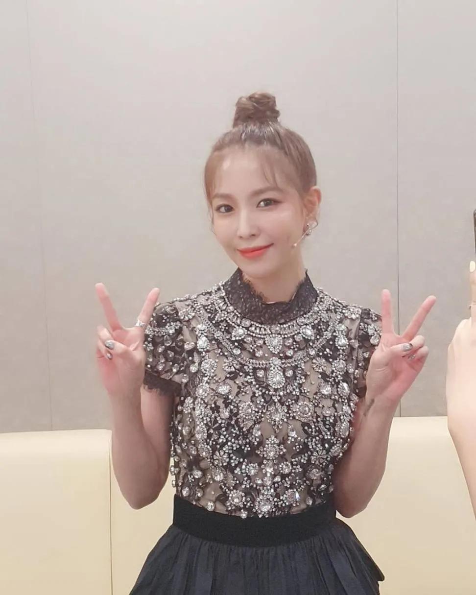 韩国天后宝儿，虽然个子不高，但气场实在是太强大了