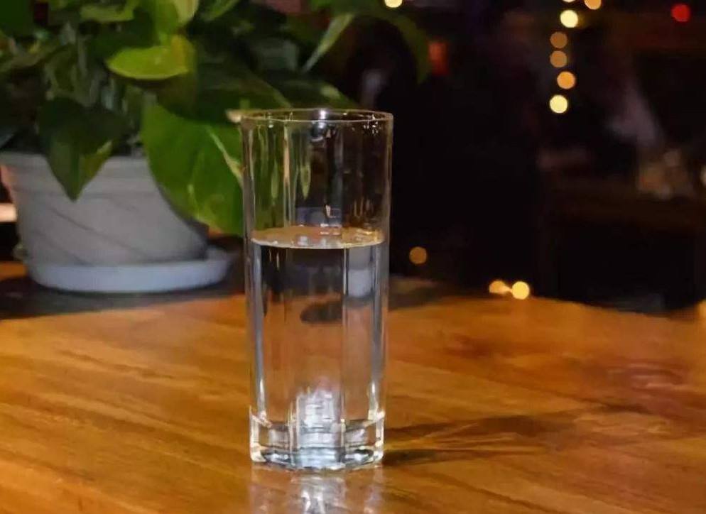 晨起一杯“健康水”，有益身心健康，可很多人都没有喝对，你呢？