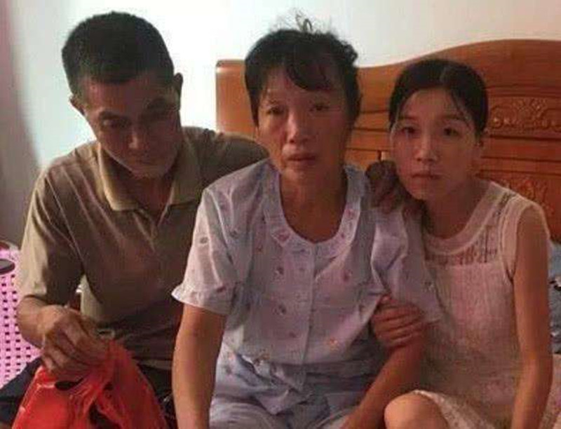 09年，高考状元杨仁荣留下短信神秘失踪，母亲身患癌症，苦寻9年