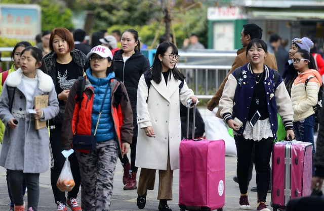 放假通知！2022年浙江高校寒假时长排行，学子：幸福来得太突然了