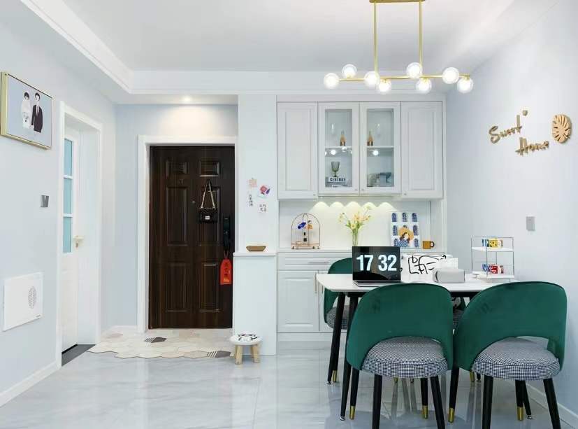 西安姑娘买下83㎡小两房，打造最美“穷装”，收获上万人关注