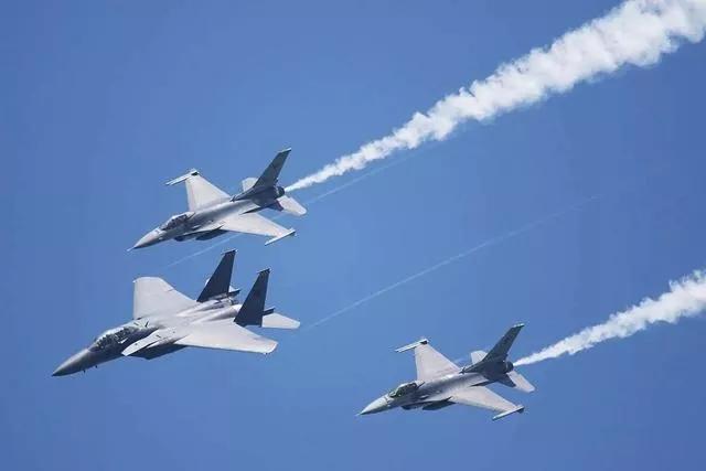 382100ܣɫ¼սԱȣ30%פ