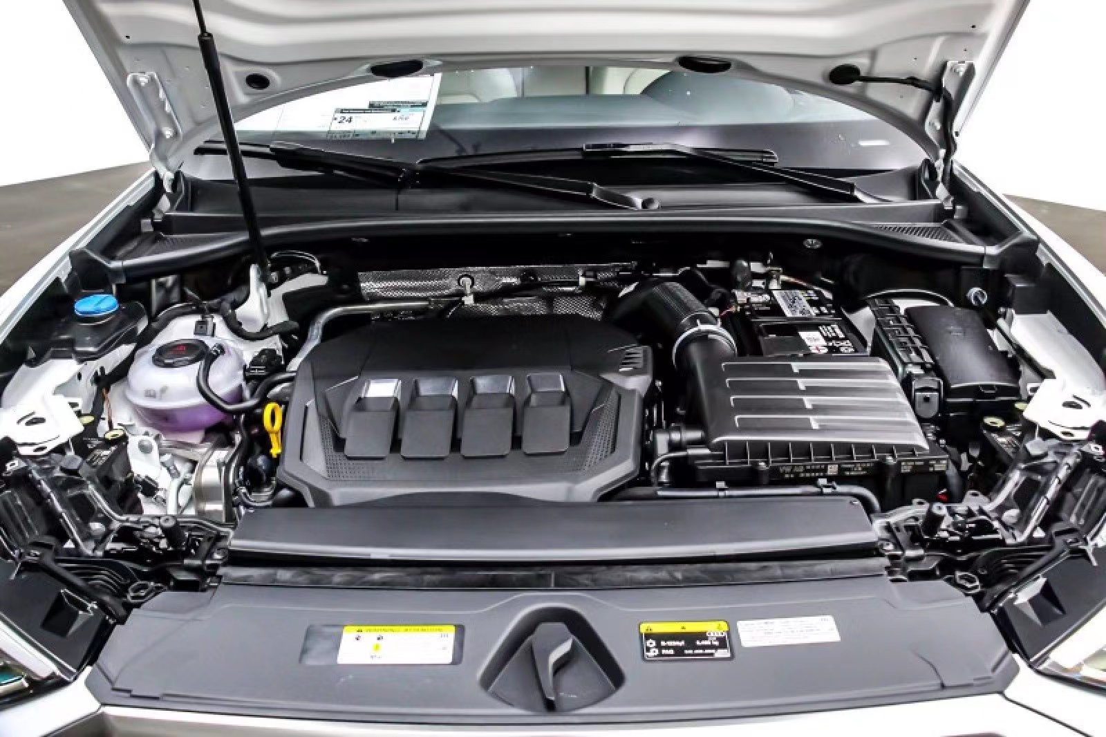 2023版Q3曝光！换装2.0T+8AT，预售28万，竞争X1，新造型更犀利