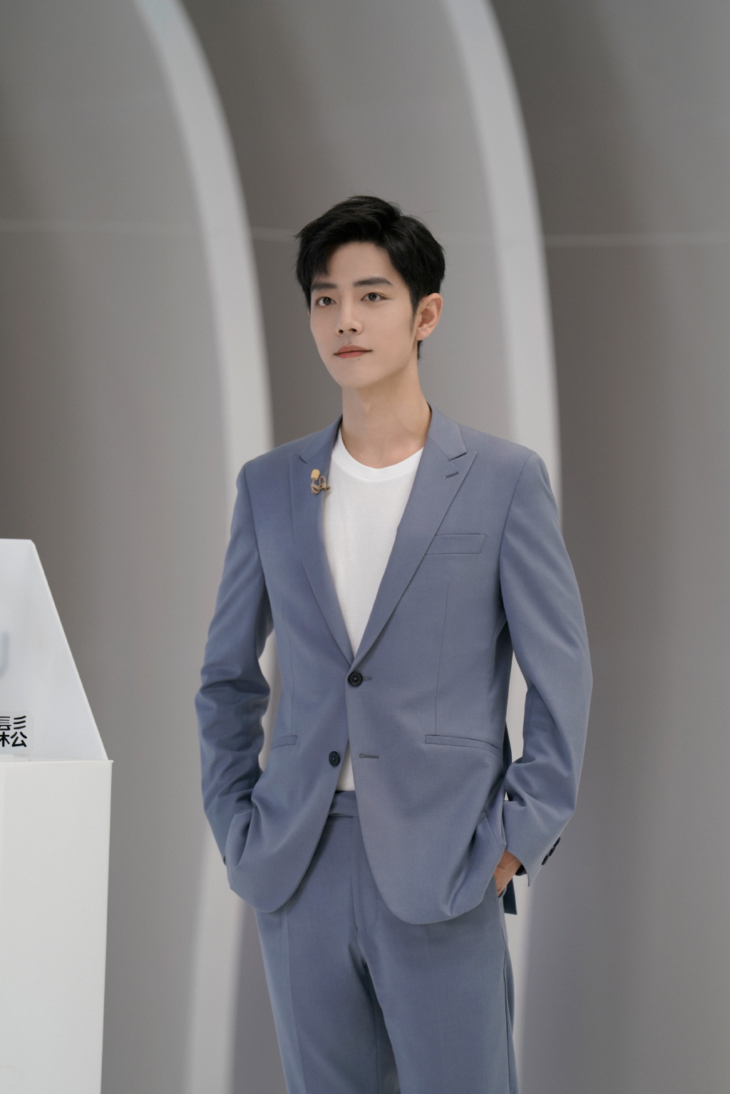 肖战网上分享日常并配文“消肿”,原来大帅哥也会喝红豆薏米水