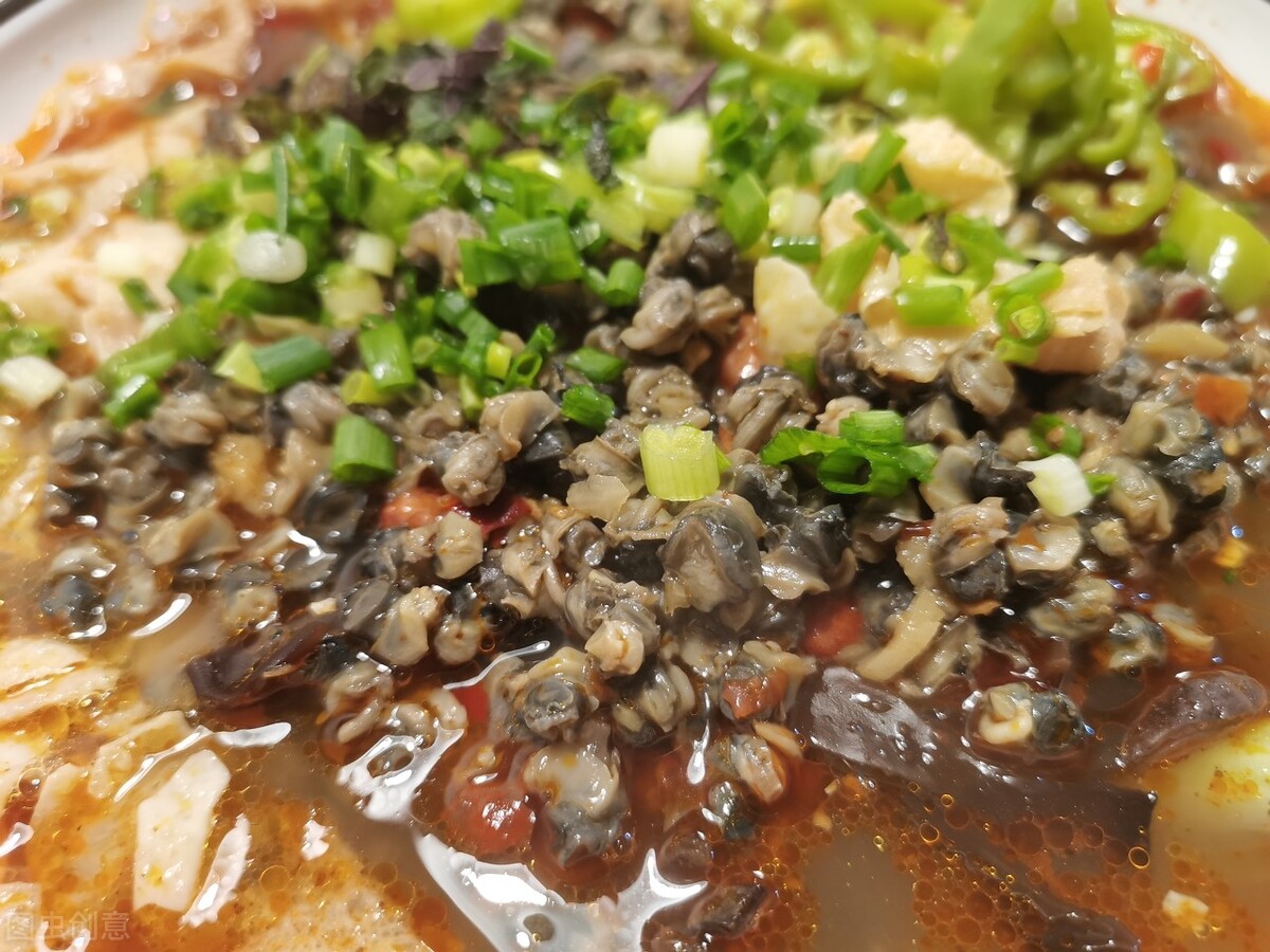 开春后，韭菜和螺蛳肉天生一对，每周吃几回，有啥好处很多人不知