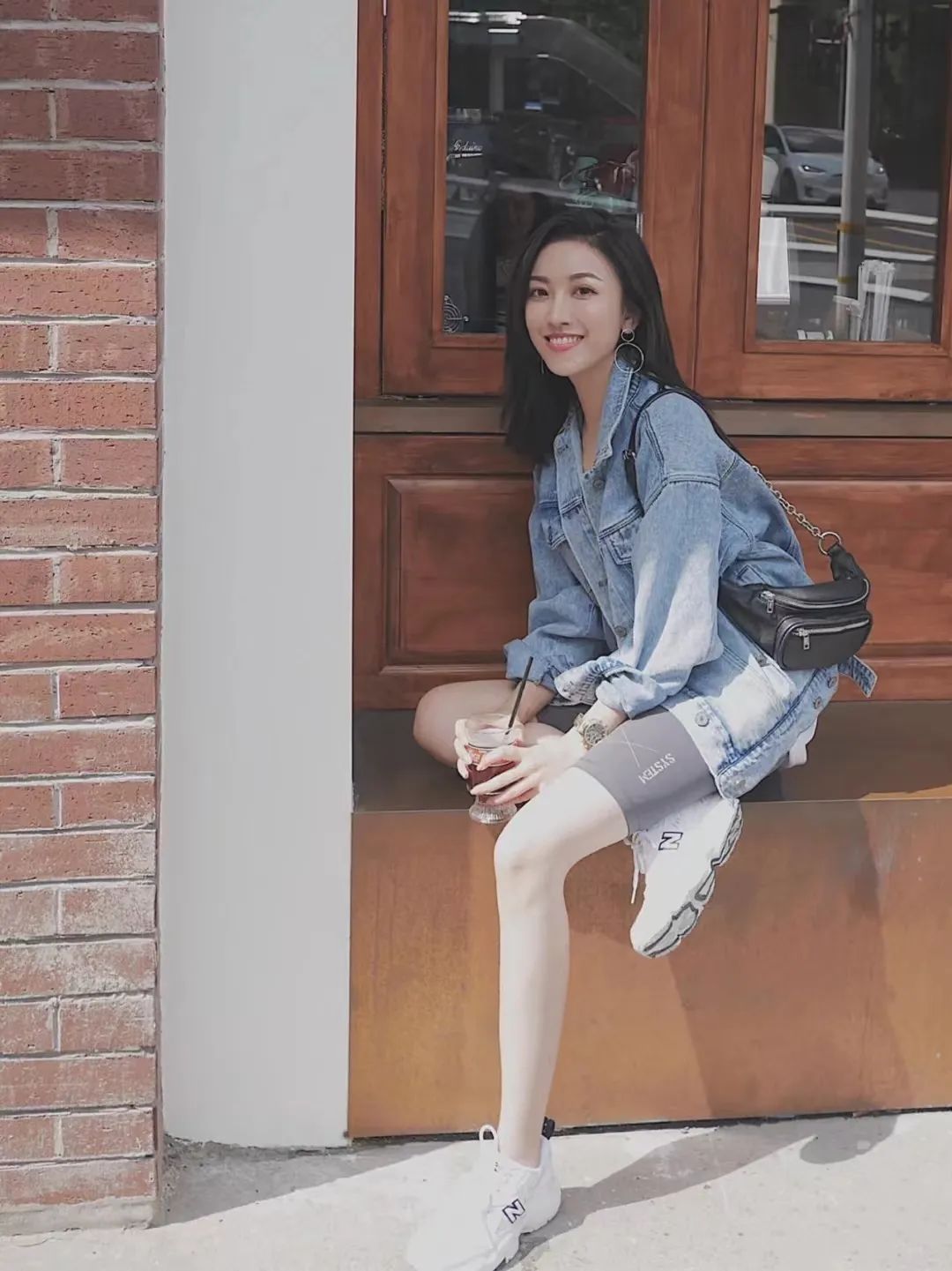 次次艳压00后小花，35岁的杨幂心机在哪儿？