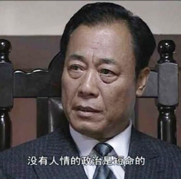 同样演特务头子，《潜伏》吴站长《悬崖》高科长一比，差别出来了