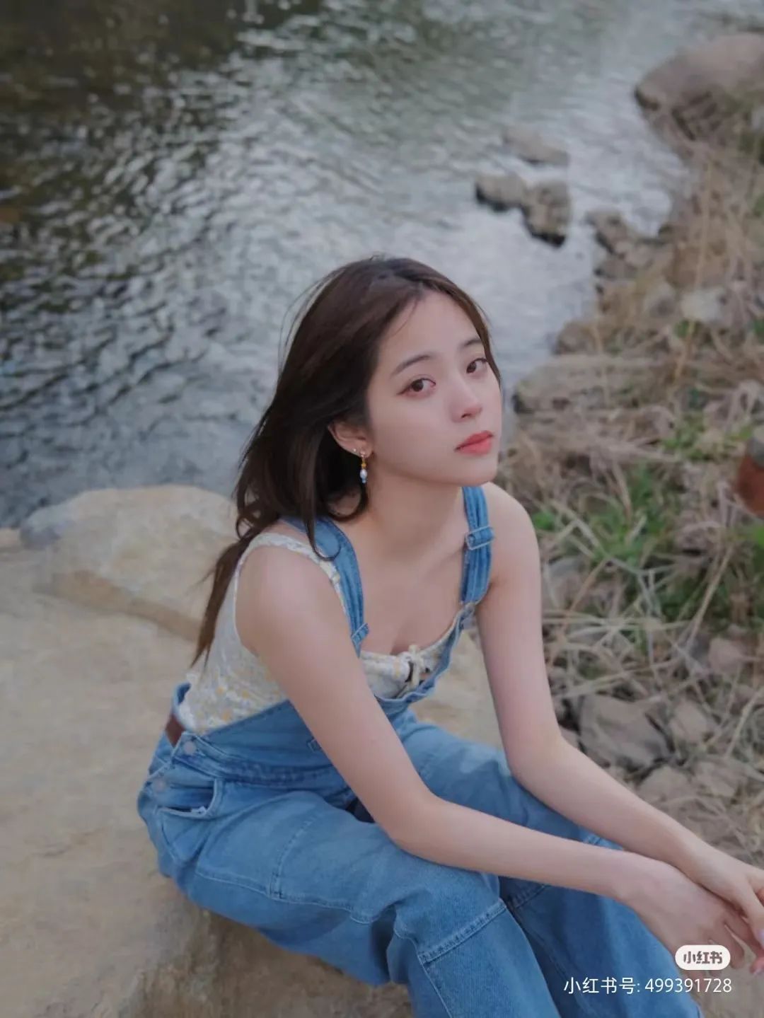 次次艳压00后小花，35岁的杨幂心机在哪儿？