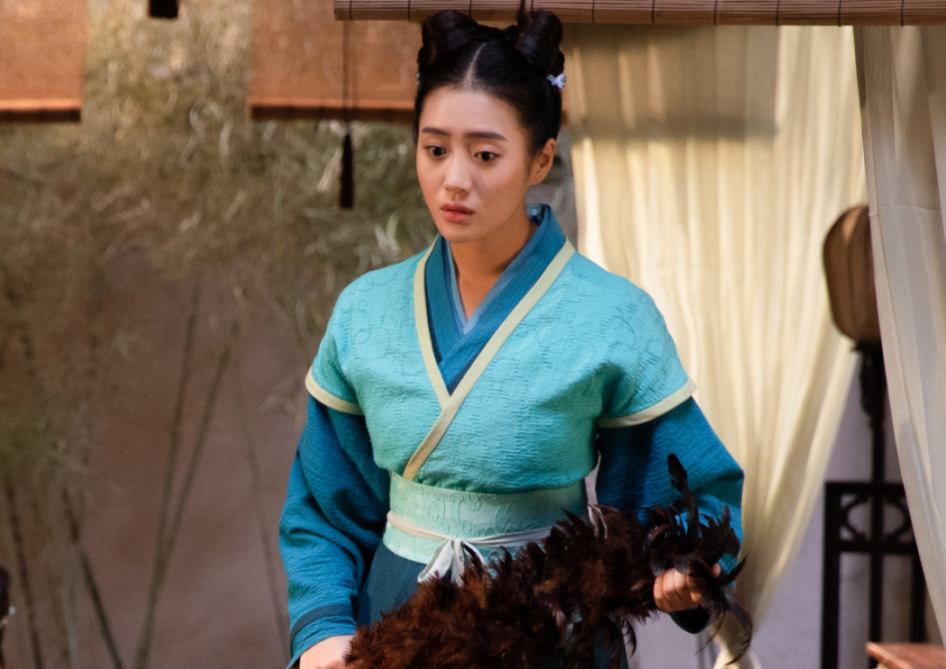 4年前在《知否》里演丫鬟，后连上3部女主戏，王梓薇何时翻红？