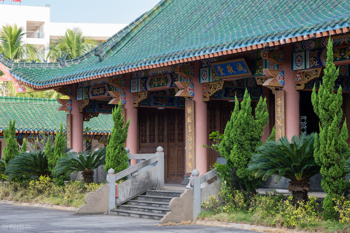 潘美不是奸臣，是北宋爱国名将；一生征战无数，死后配享太庙