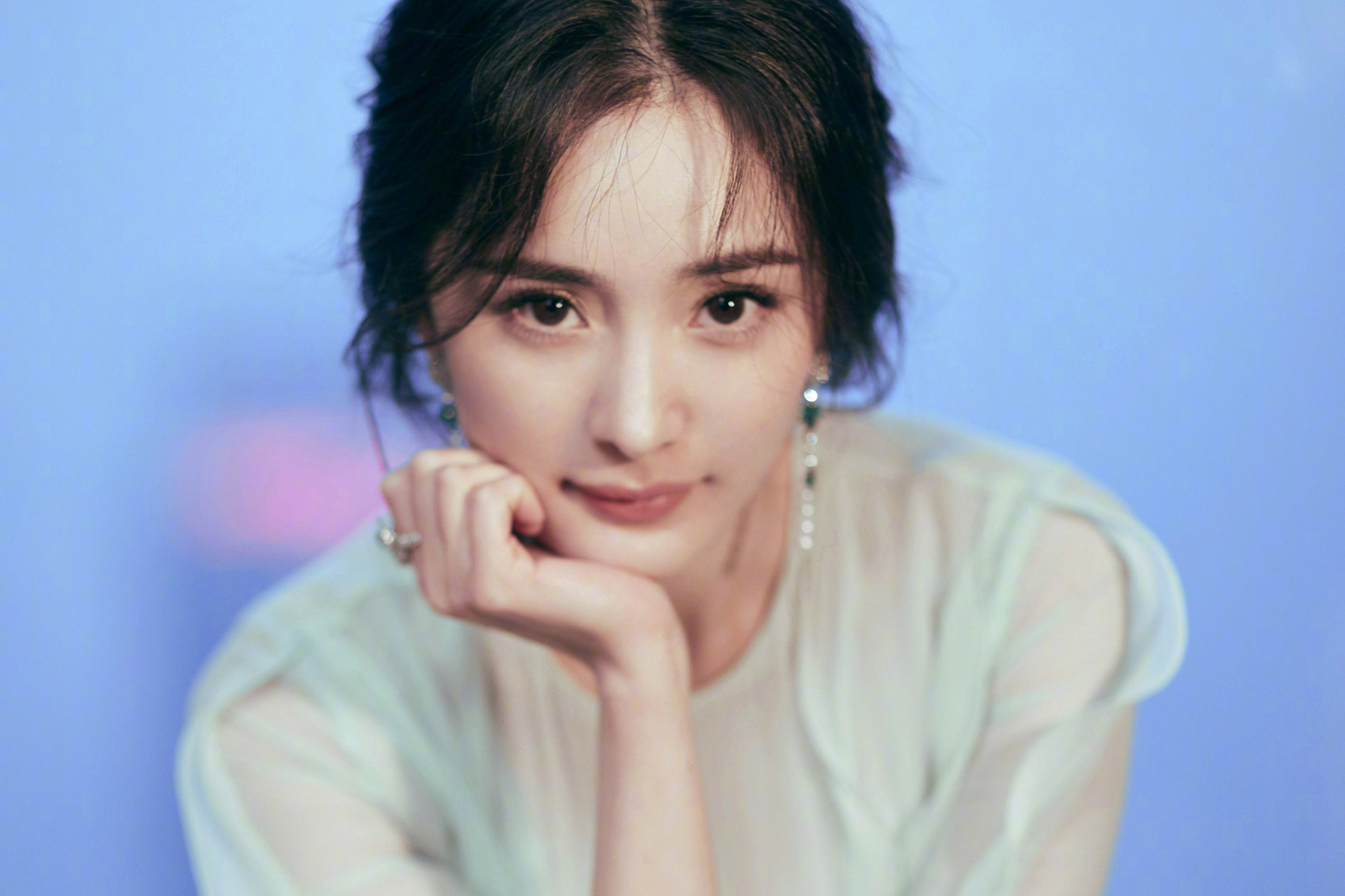 赵丽颖荣登全网主演作品播放量最高的明星，看看前十名还有谁吧