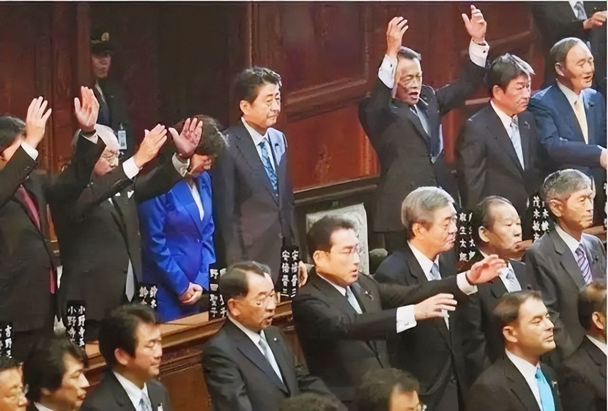 �ձ�����һ��������