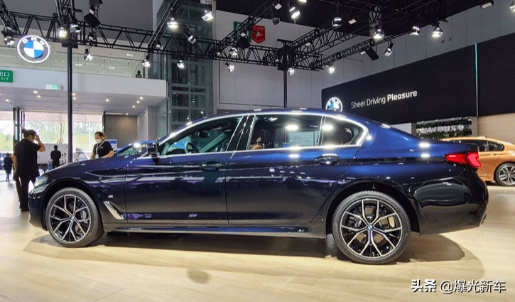 新宝马5系,2022新一代宝马5系价格,图片,参数,车型
