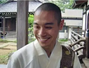 日本卡戴珊美女姐妹花！豪门出身超拽，却双双被渣男骗惨？