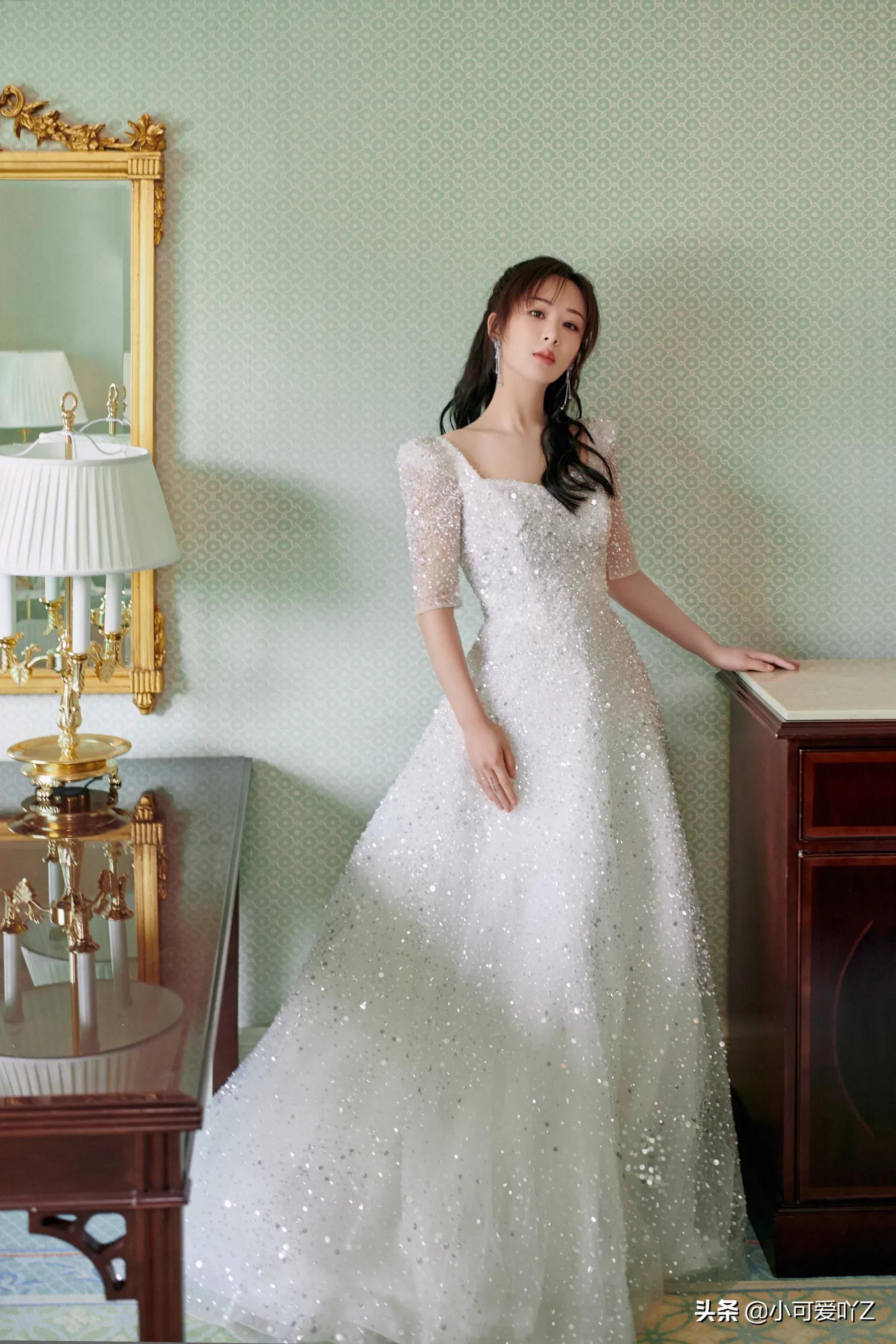 杨紫，美丽裙装，青春少女