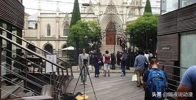 他是“右手女友”的创造者！单身一人，却活出情侣热恋时的幸福感