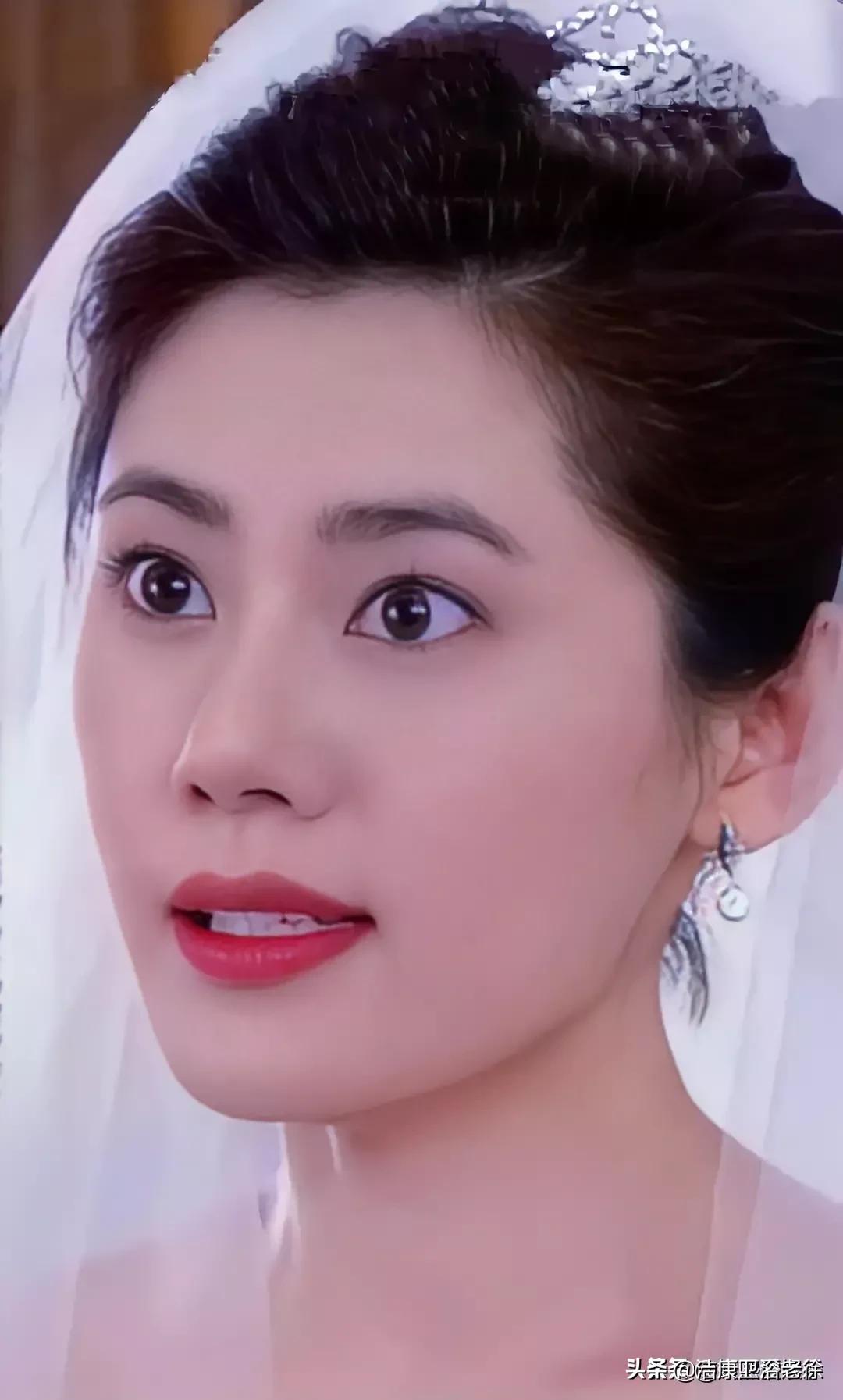 韩国明星秋瓷炫