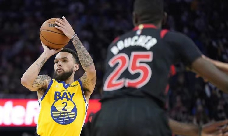 nba勇士奇奥萨为什么叫大将军(离开篮网，离开纳什，来到勇士的奇奥萨，如今表现怎样？)