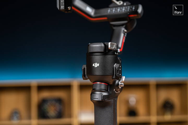 DJI RS3 体验：变强了？变得更好用了