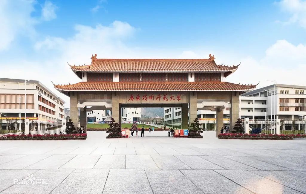 不用考教资啦！师范生有望在未来免试认定中小学教师资格