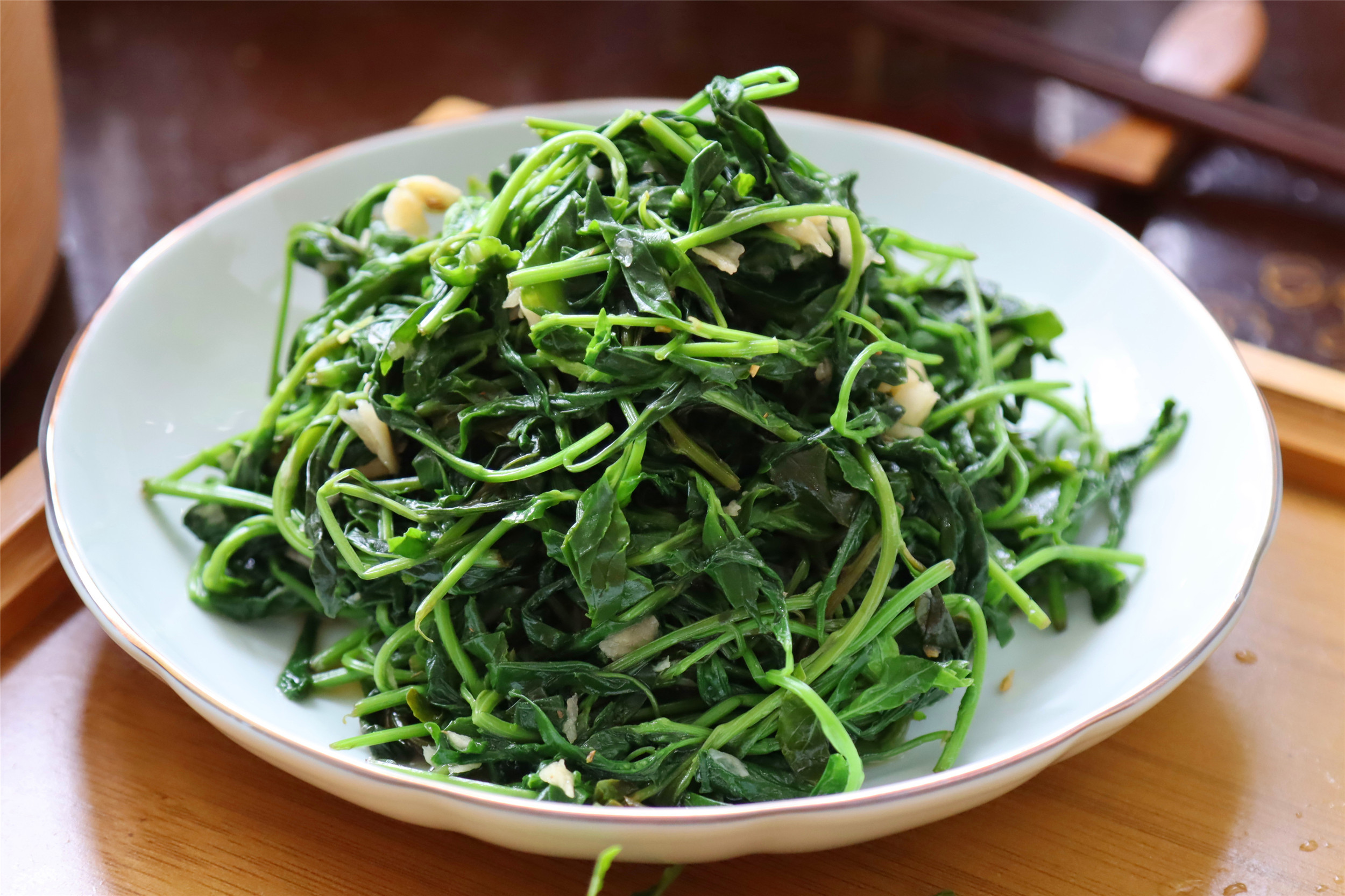 枸杞芽的功效与作用(春天) - 行就行