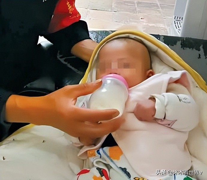 武汉小贩菜场捡2名女婴，为养女一生未娶，亲生父母认亲被拒