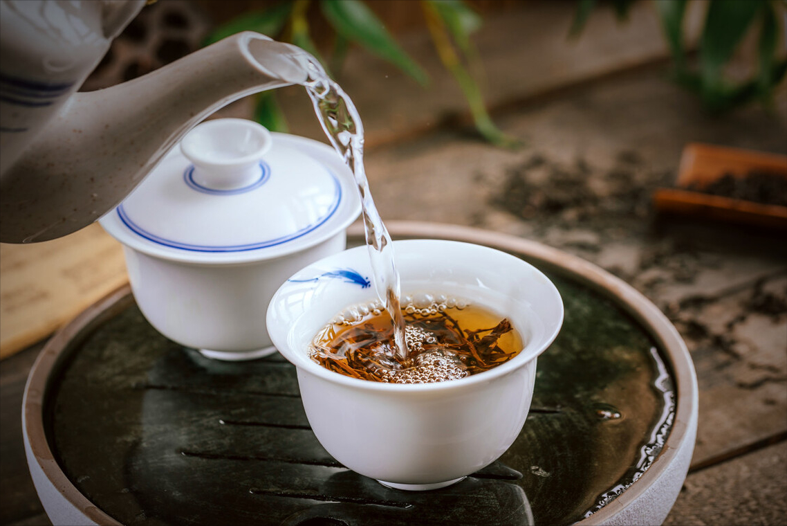 锡兰红茶、阿萨姆红茶、祁门、滇红等，谁才是红茶圈中的盟主？